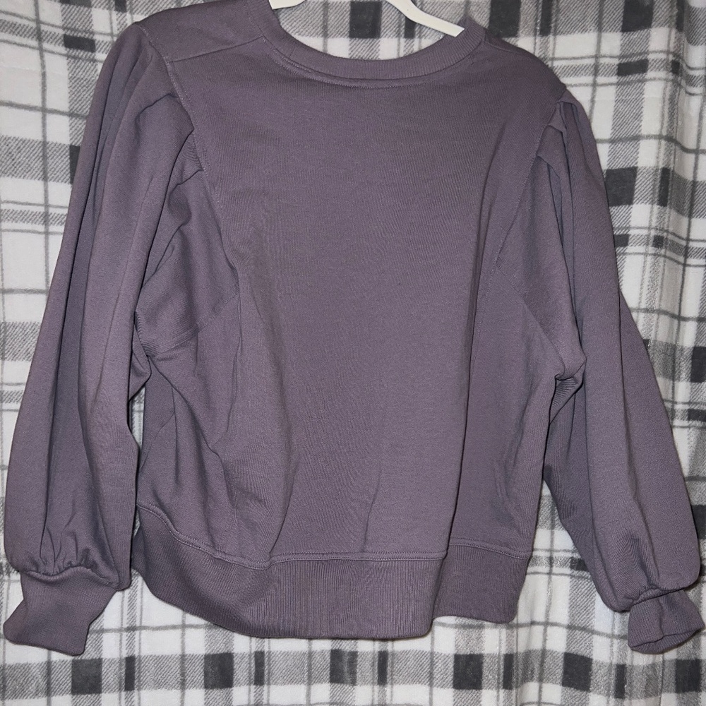 Crewneck